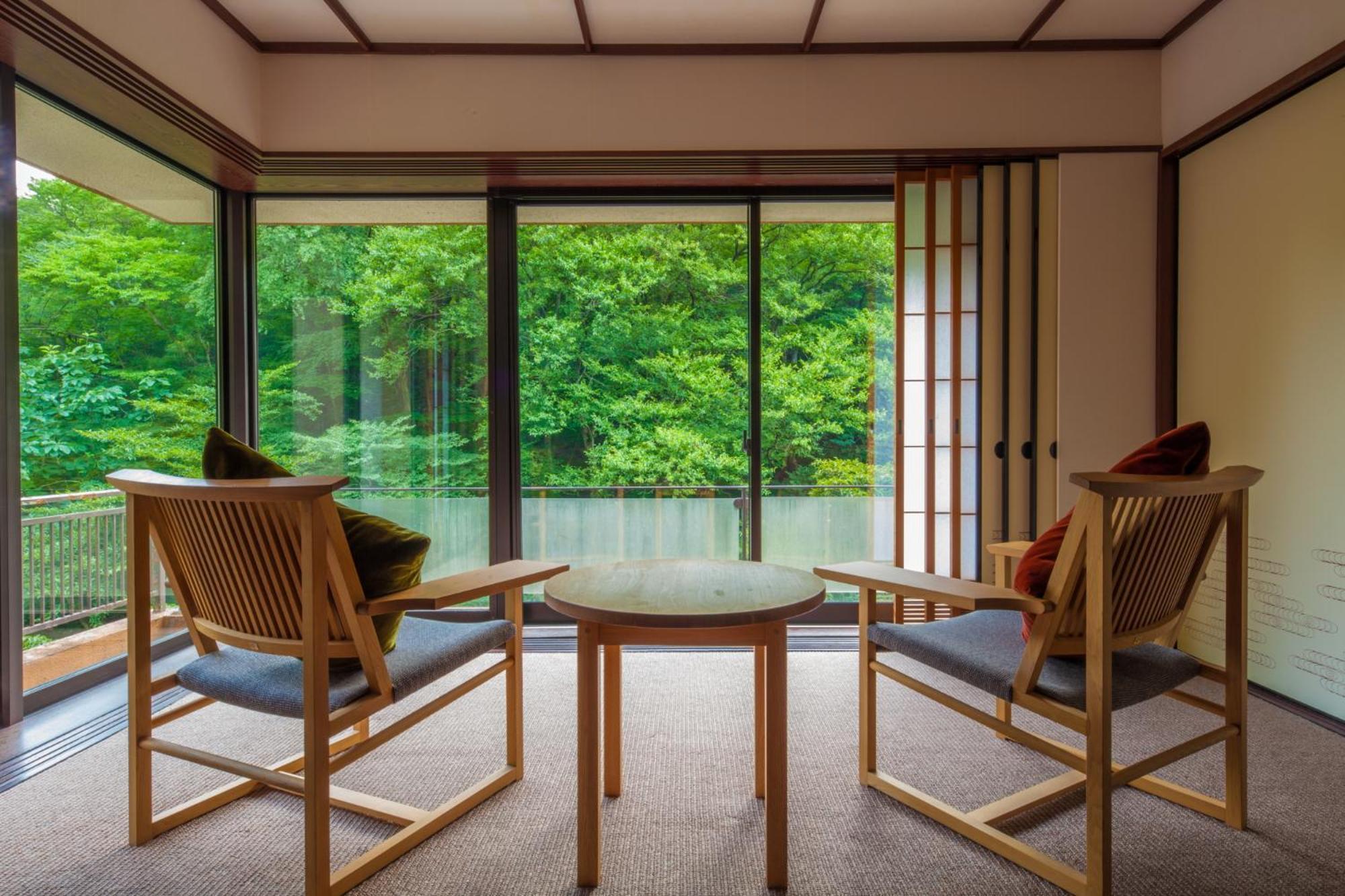 Shima Yamaguchikan Nakanojo Bilik gambar